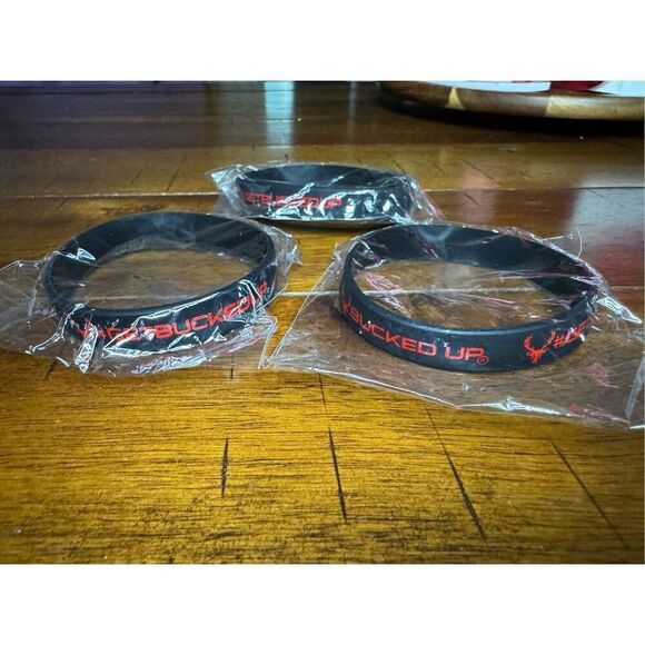 NWT 3 Bucked Up Rubber Bracelets - Picture 1 of 3